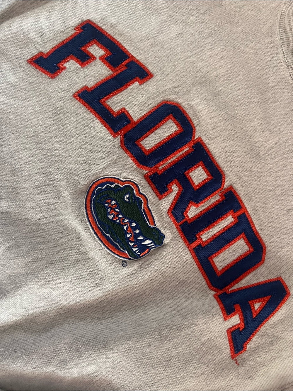 Champion Reverse Weave Florida Gators Crewneck Sweatshirt Gray Size Small - Picture 3 of 9